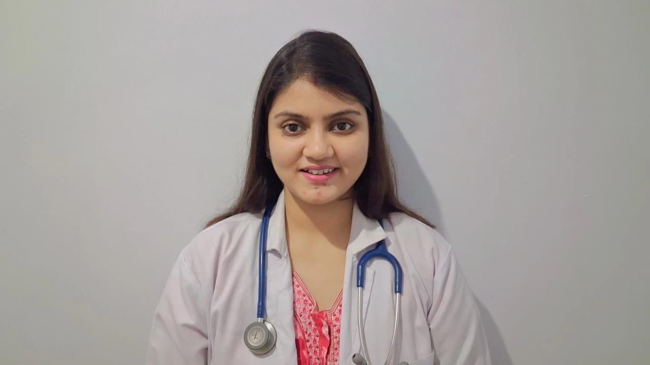 DR. KRITI KAR