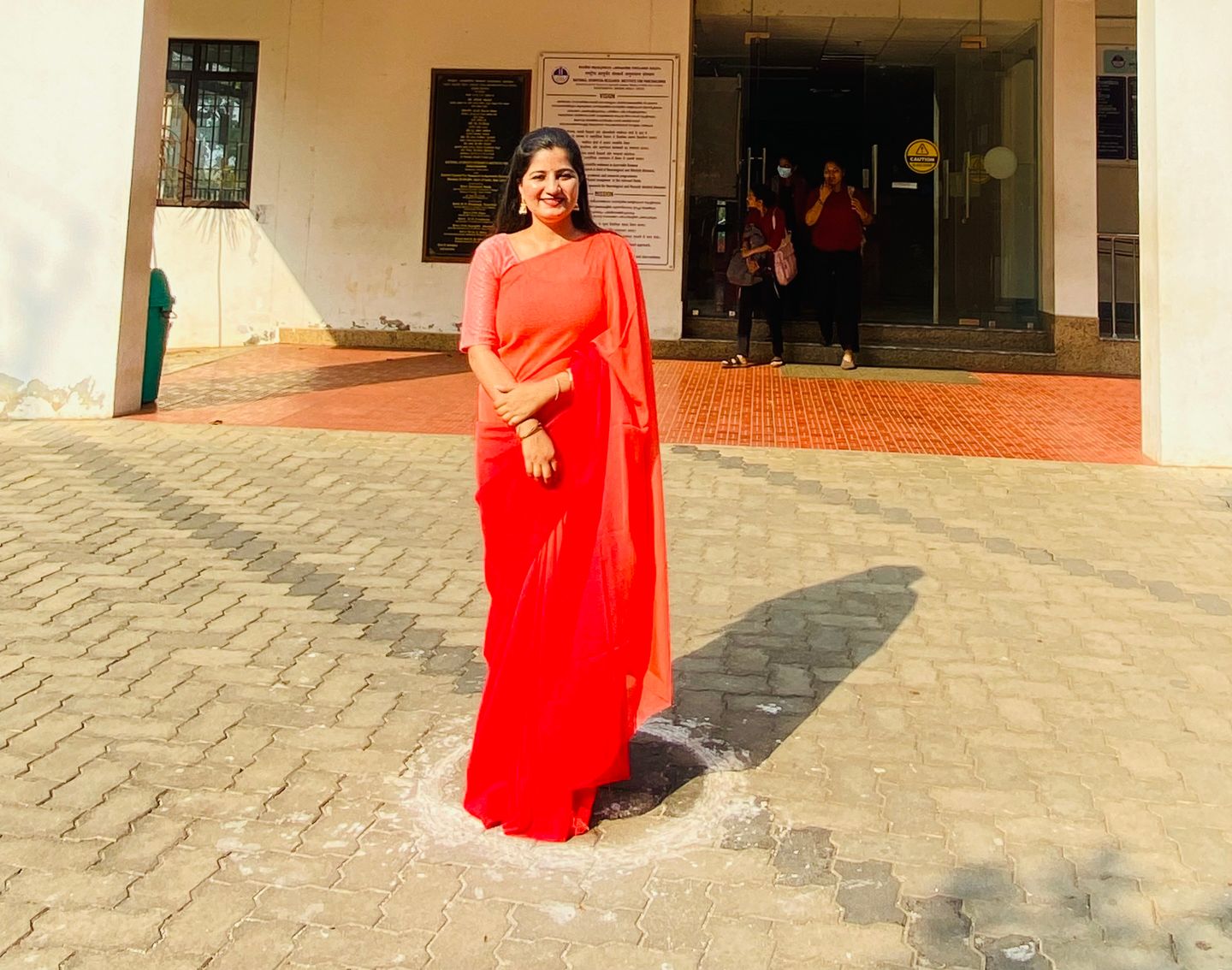 Dr Nidhi