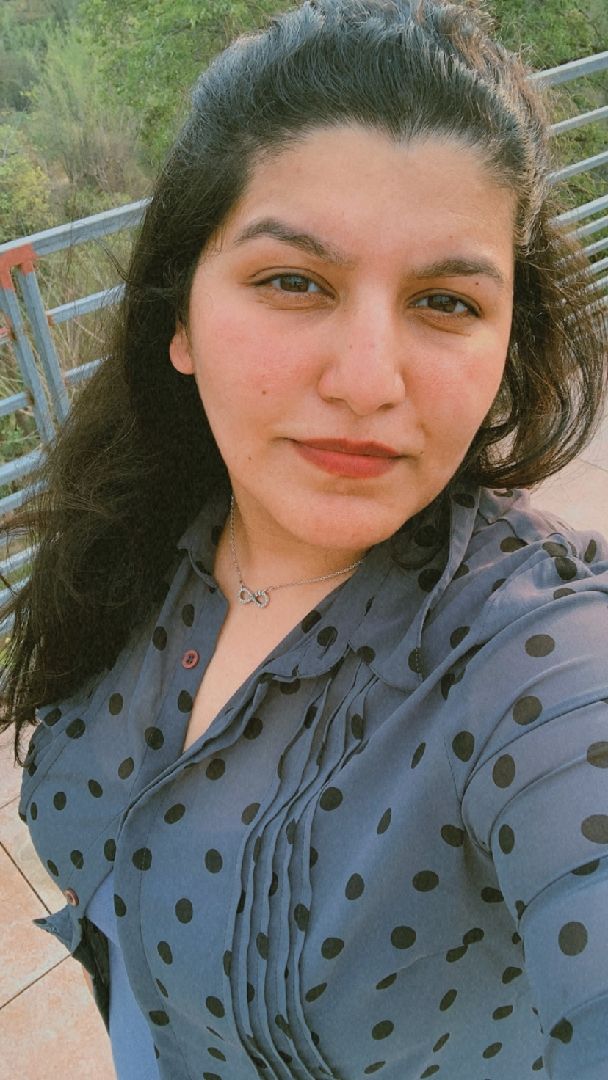 Dr Surabhi